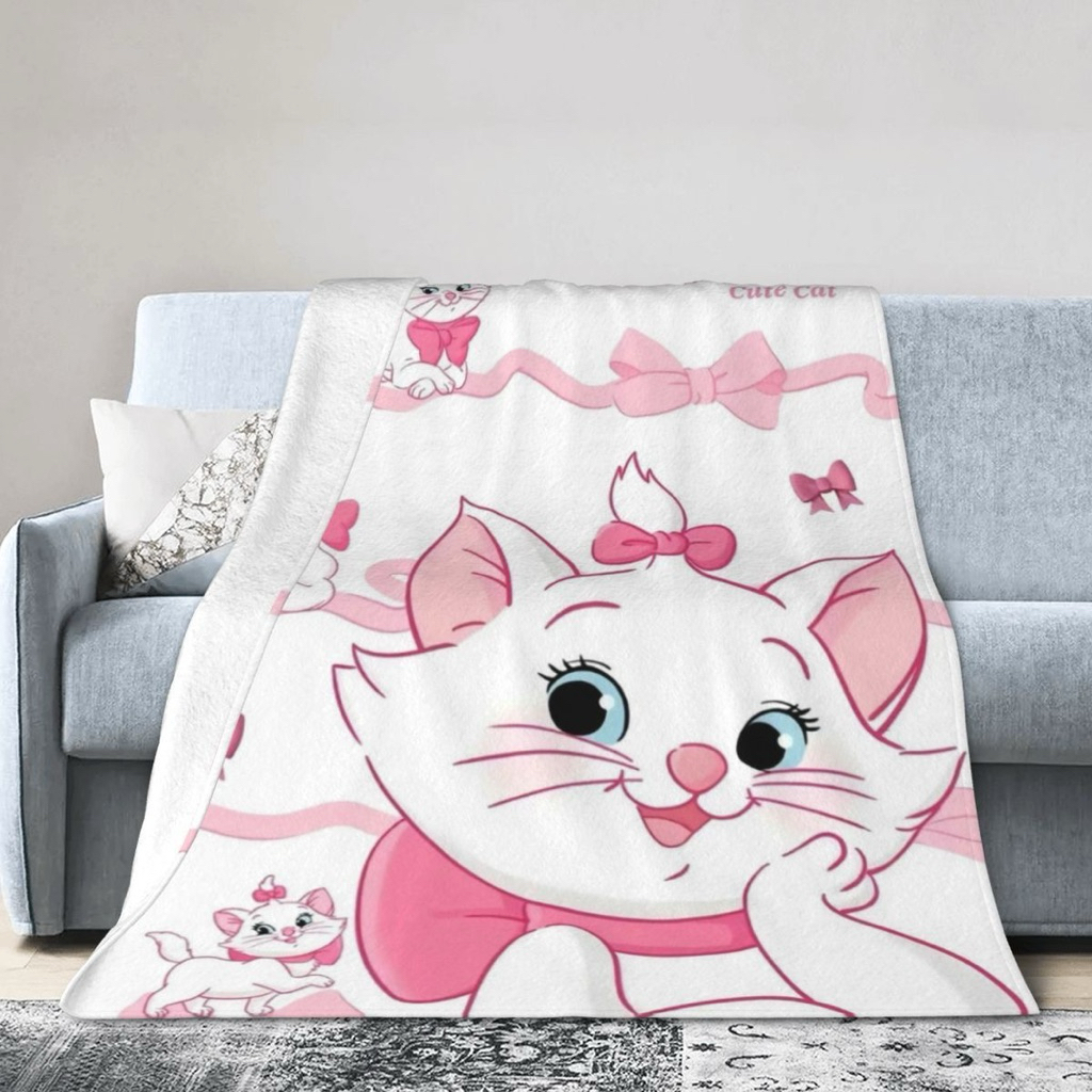 [PO] Selimut Plush Karakter Marie Cat – Lembut & Nyaman, Termasuk Kotak Hadiah