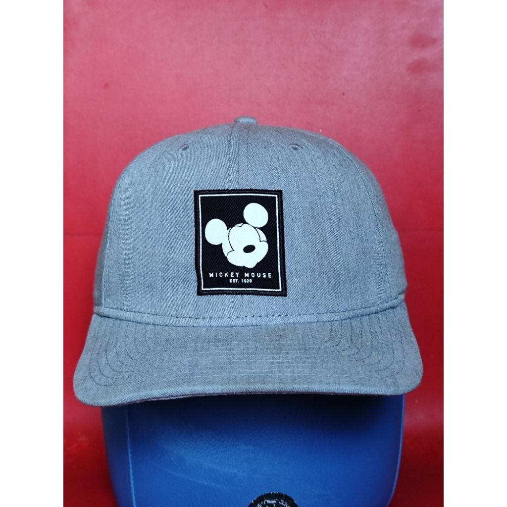 Topi Mickey Mouse (disney x neff)