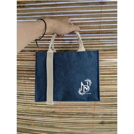 

Tote Bag Kanvas Denim waterproof Custom 3 Hari Jadi Totebag Landscape Penutup Kancing magnet