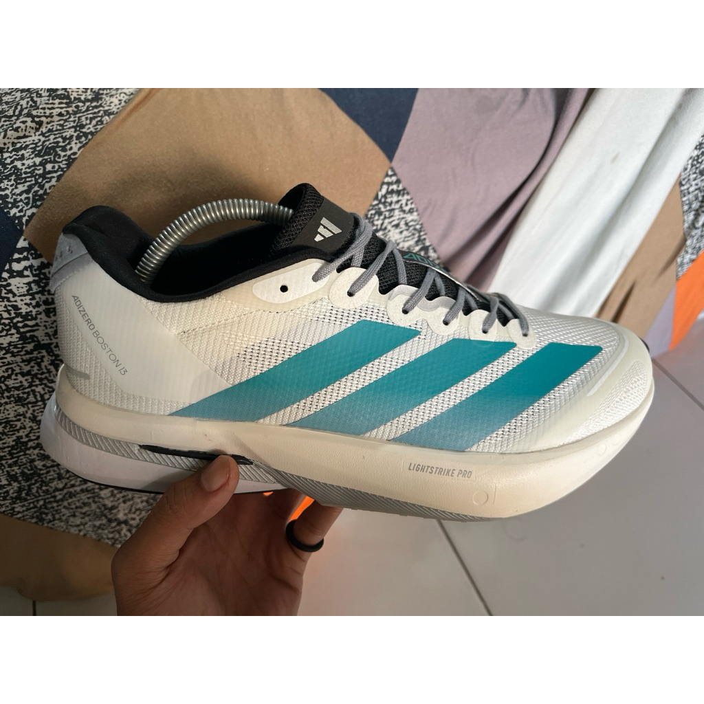 adi zero boston 13 putih