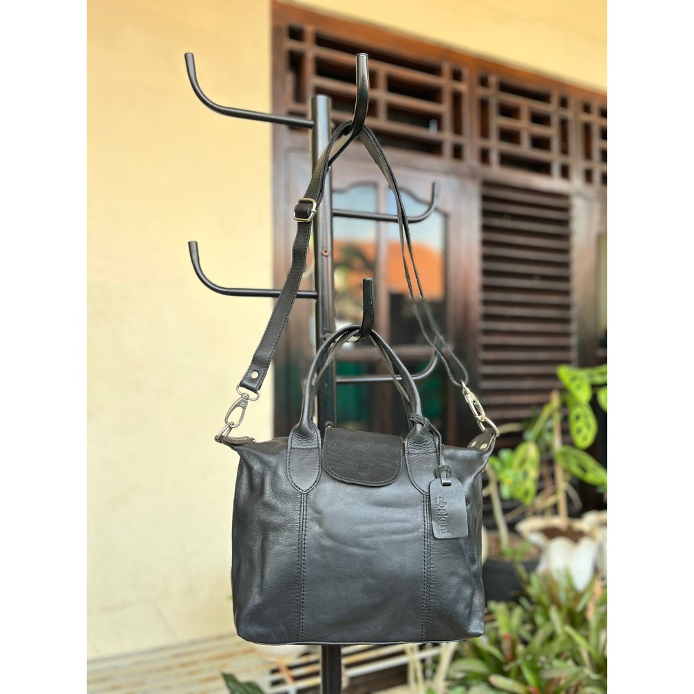 Tas Kulit Wanita ABEKANI CBAG Flap Hand Bag dengan Tali Panjang Ukuran Small