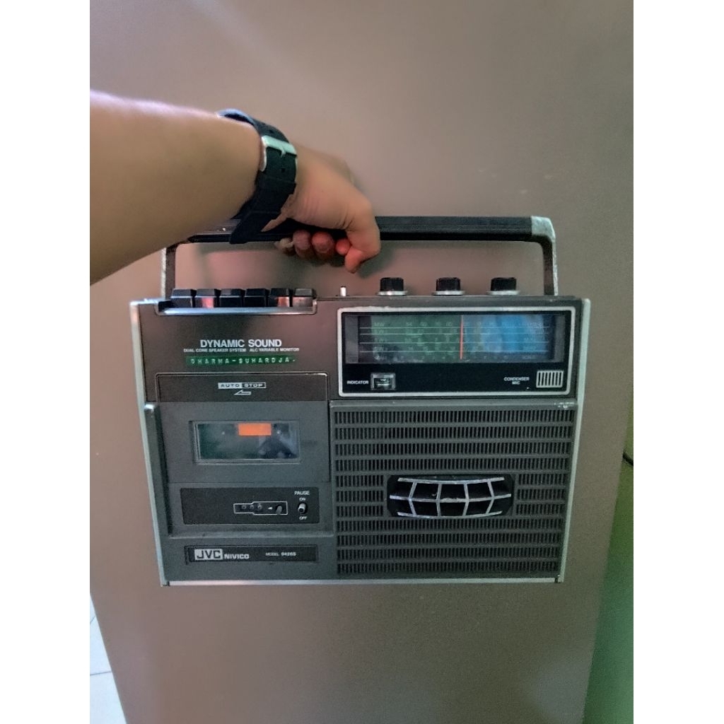 radio tipe jadul jvc