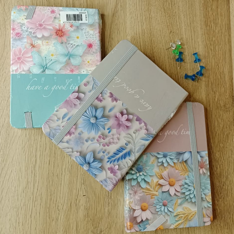 

NOTEBOOK A6 MOTIF FLOWER HAVE A GOOD TIME AGENDA A6 XQ-12 [2006024]