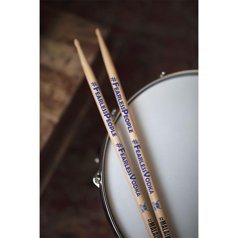 Stik Drum Iceland x Superman Is Dead - Official Merchandise Orang Tua