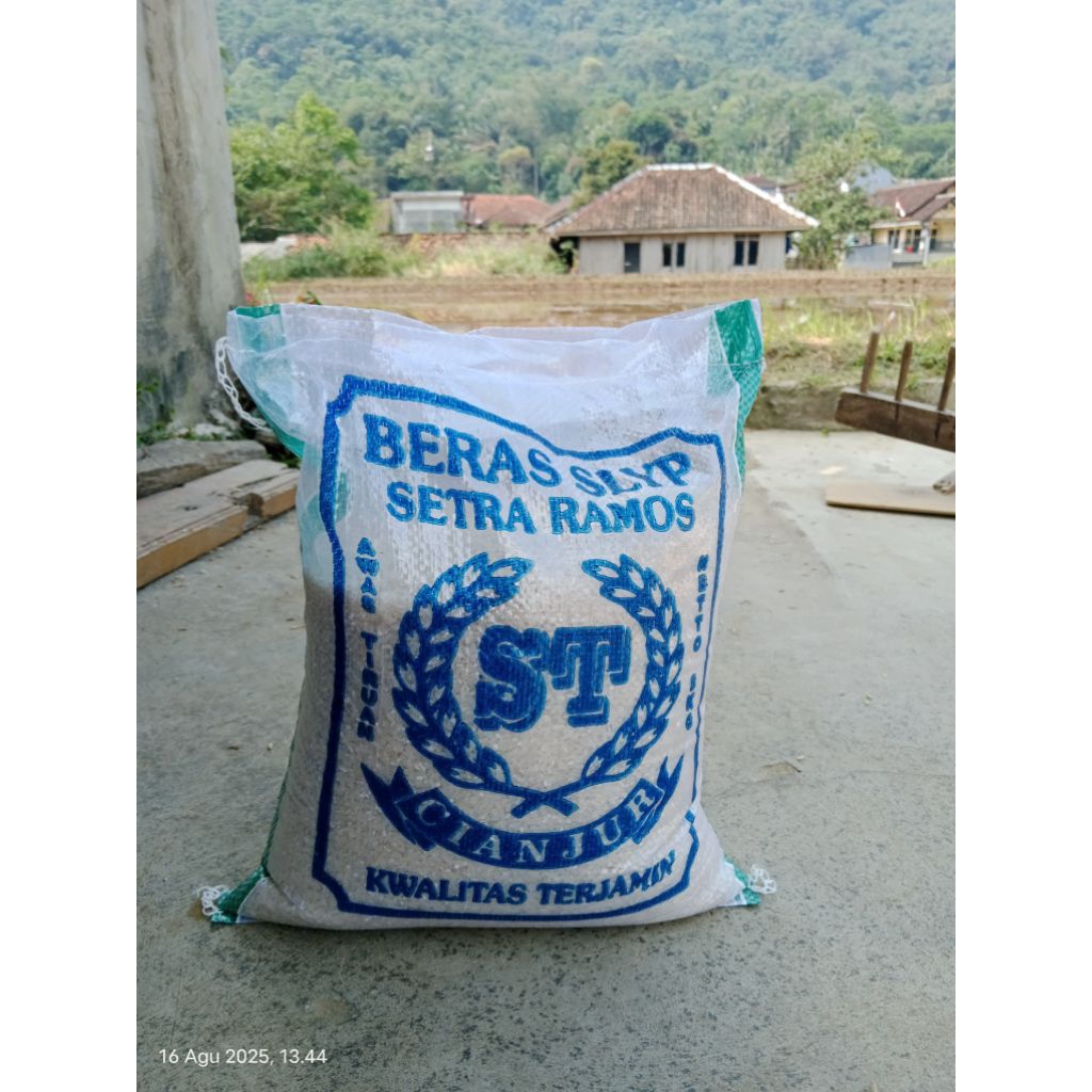 

Beras Pulen 5 Kg