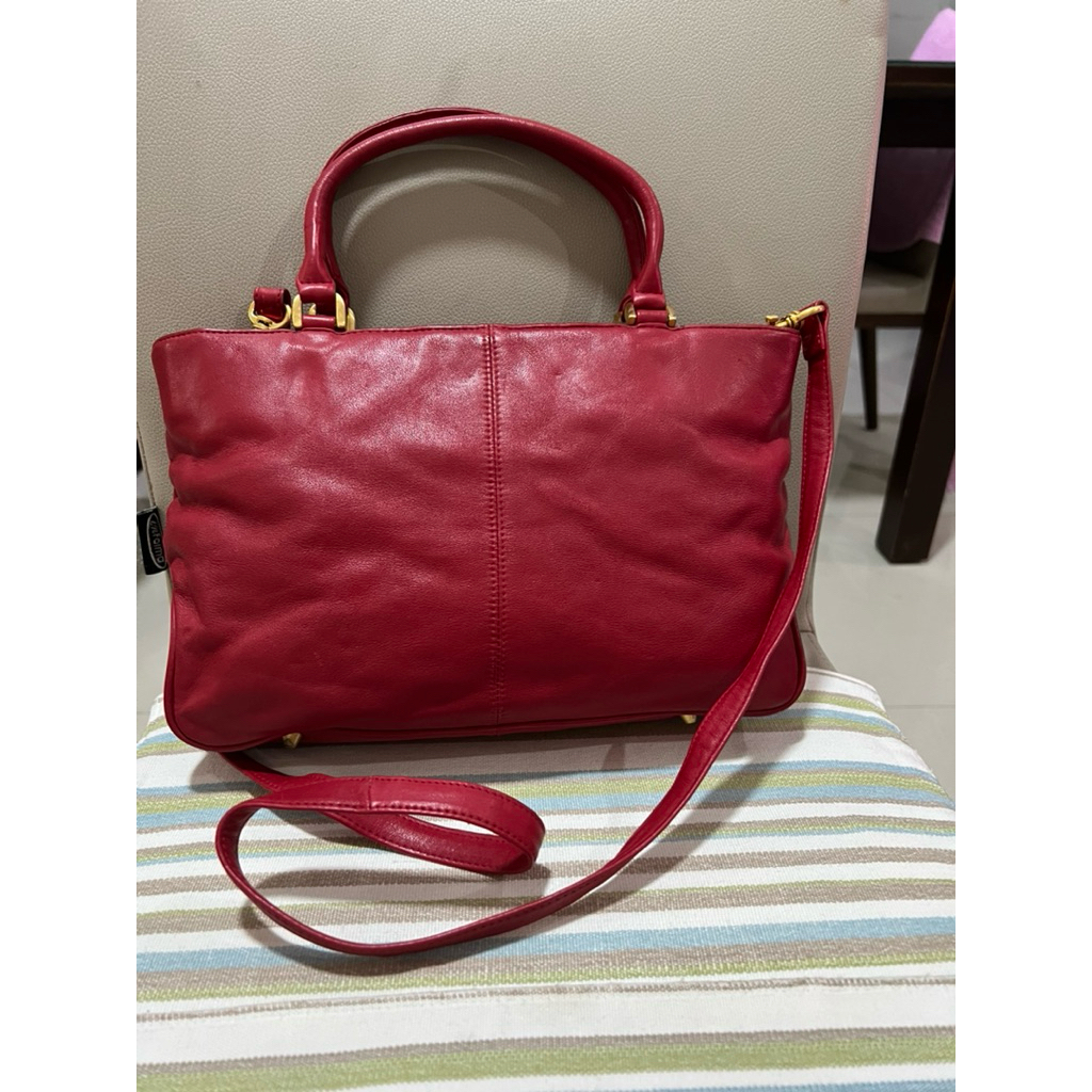 Tas Aigner (ORI)