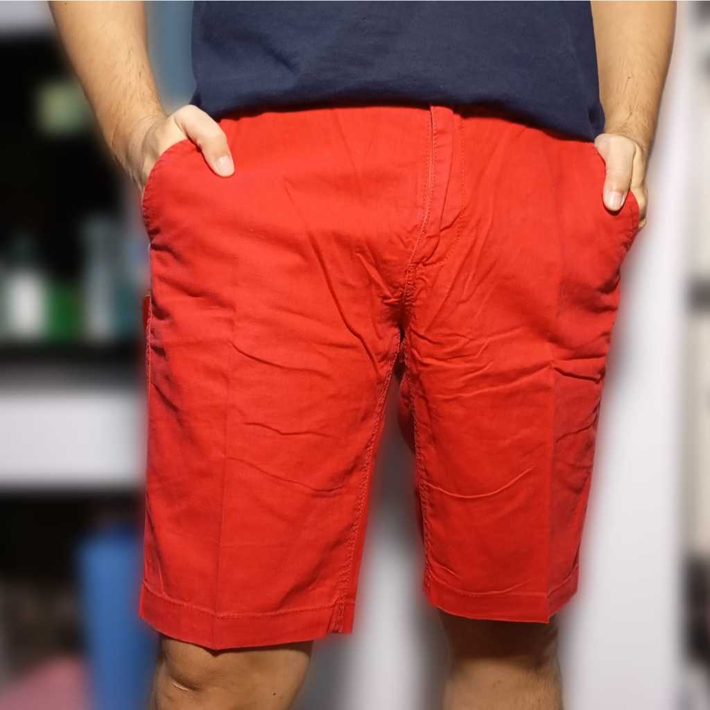 GIORDANO Red Slim Bermuda Short (Celana Pendek Pria)