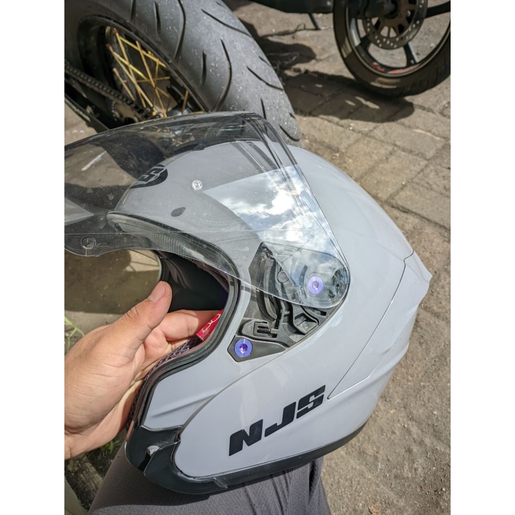 NJS Kairoz Grey Glossy