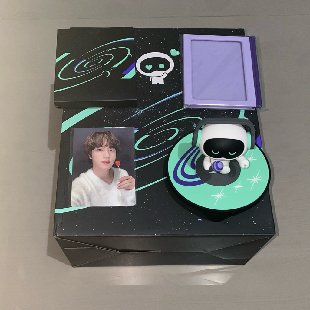 BTS MERCH BOX 12