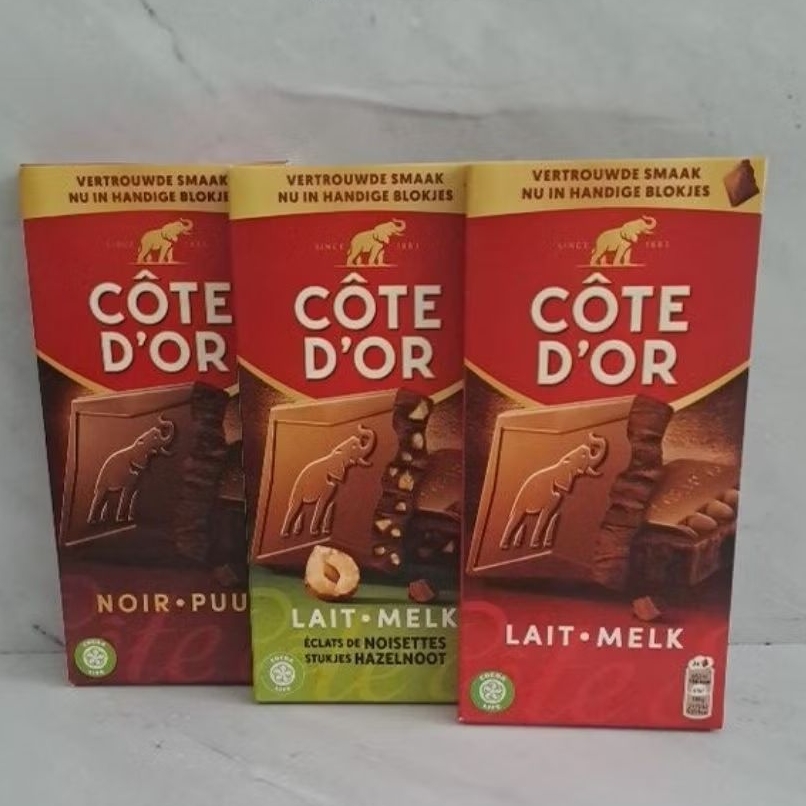 

COTE DOR MILK / COTE DOR MILK HAZELNUT / COTE DOR NOIR PUUR DARK CHOCOLATE BAR