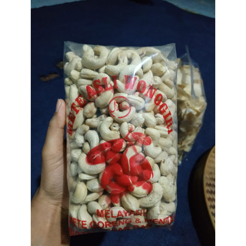 

kacang mete 1kg