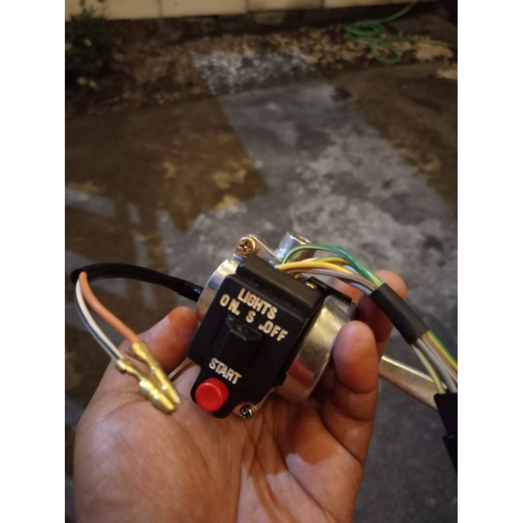 Holder saklar kanan suzuki rc 100 deluxe / rc 80 original japan