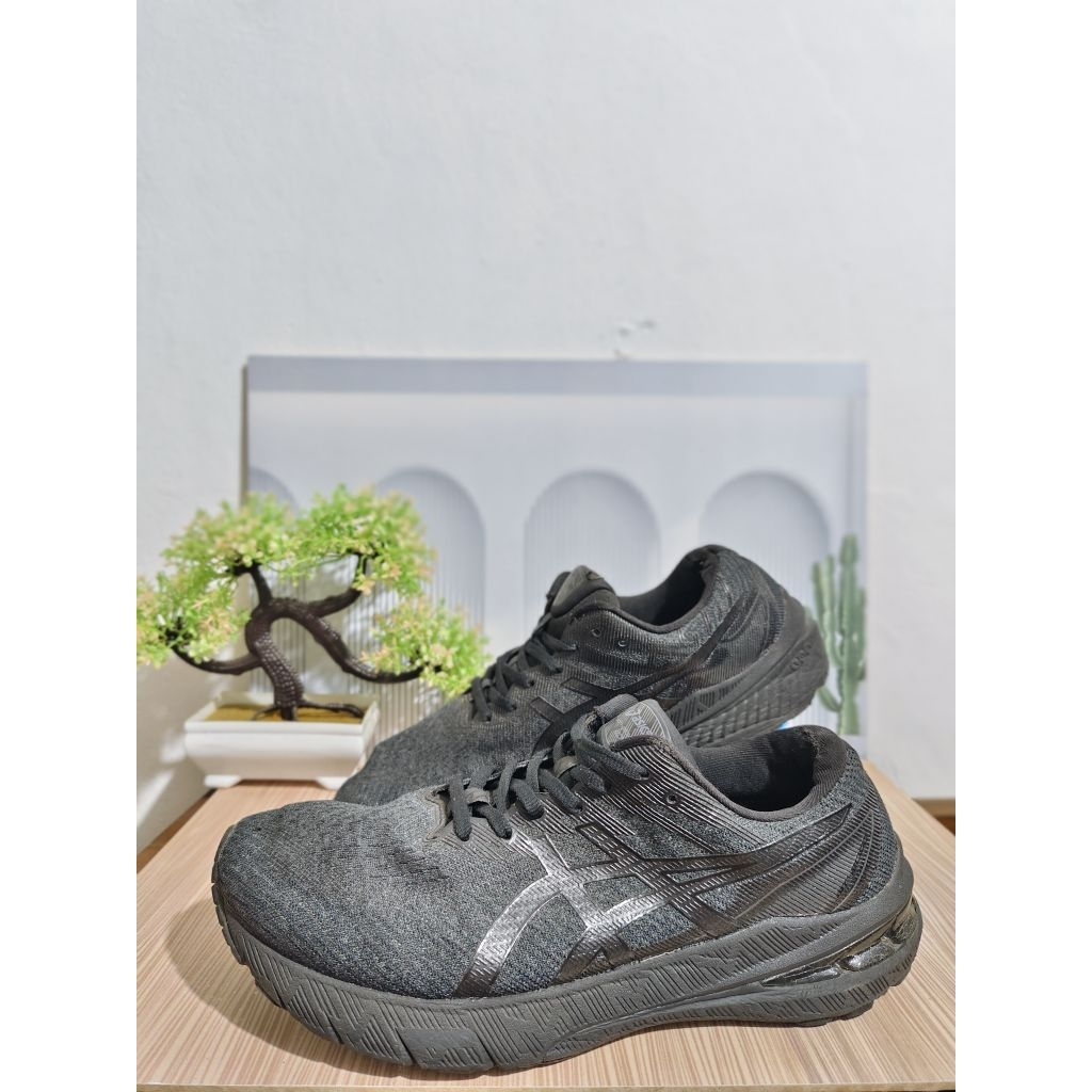 SEPATU VOLLEY COWOK ASICS ORIGINAL SECOND