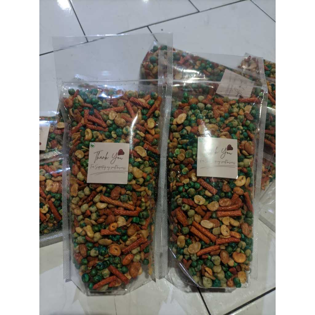 

mix nut 500 & 200 gram