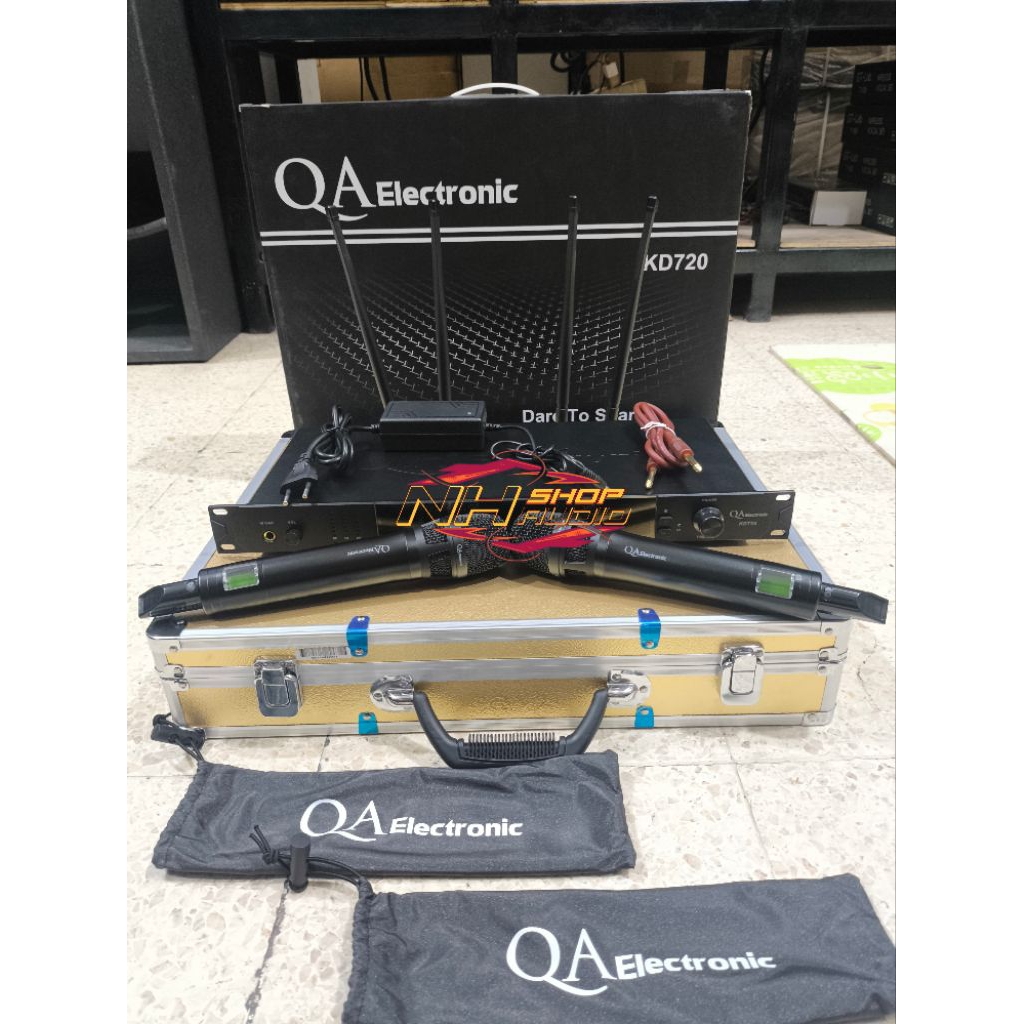 Mic Wireless QA ELECTRONIC KD720  KD 720 Warna Black / Hitam Jarak Jauh Suara Detail Mic Wireless Kd