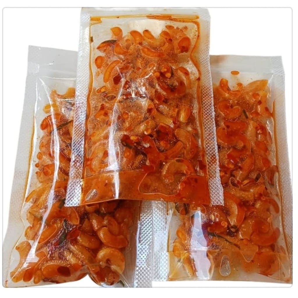 

makaroni cikkruh pedas daun jeruk