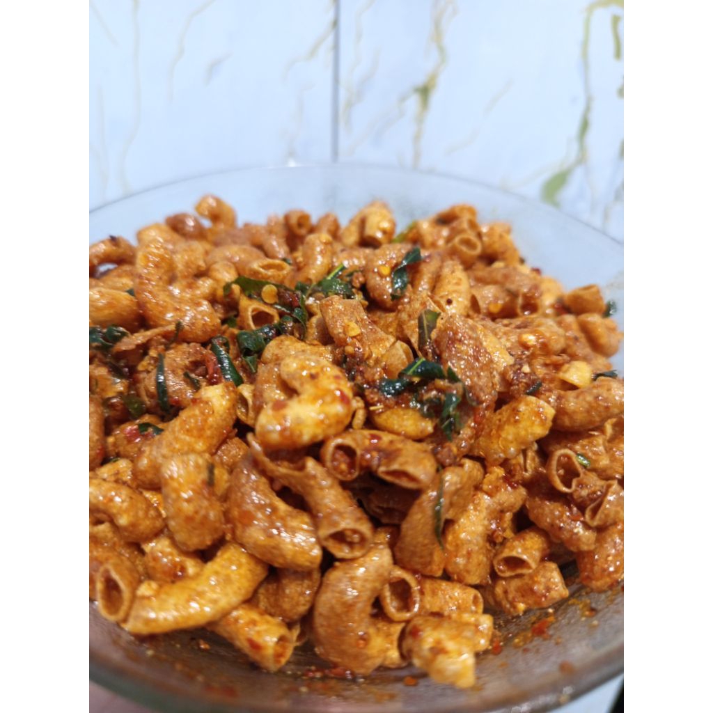 

makroni cikruh kriuk daun jeruk