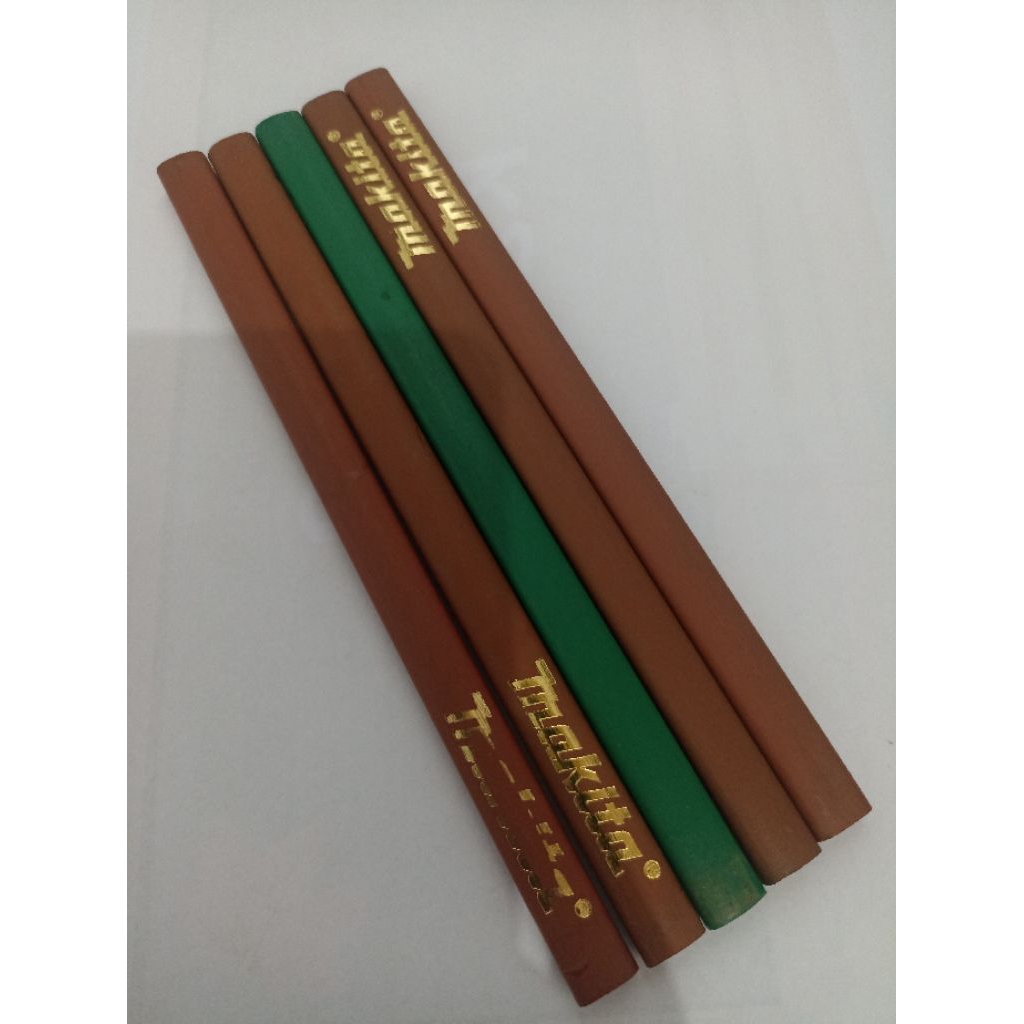 

Pensil Tukang Makita