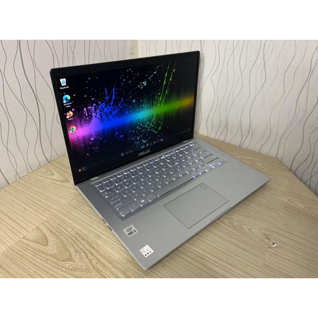 ASUS VIVOBOOK 14 A09JA i3-1005G1 8GB/256GB