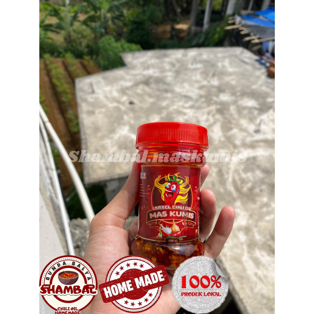 

chili oil, chili oil halal pedas, chili oil pedas gurih, minyak cabe super pedas, minyak cabe chili oil