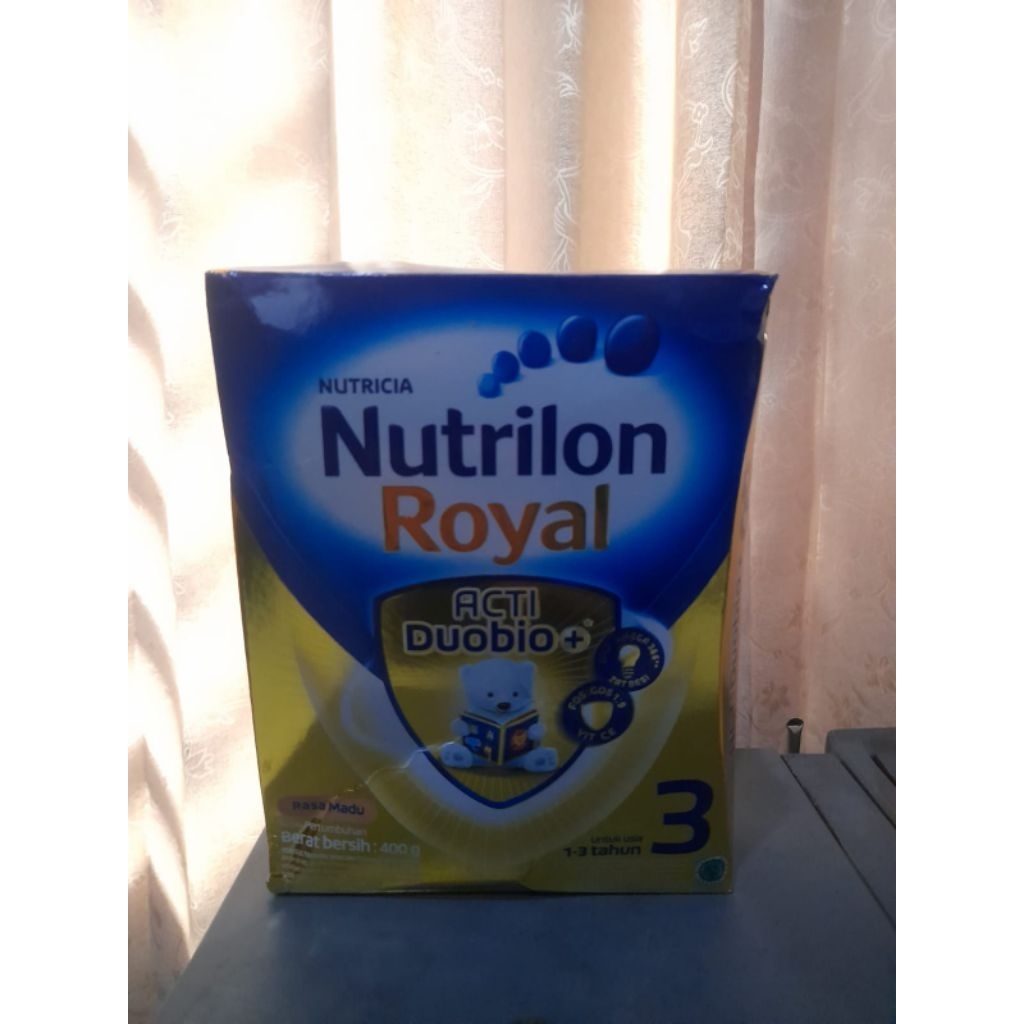 

Nutrilon Royal 3 Madu Susu Pertumbuhan Bubuk 400gr