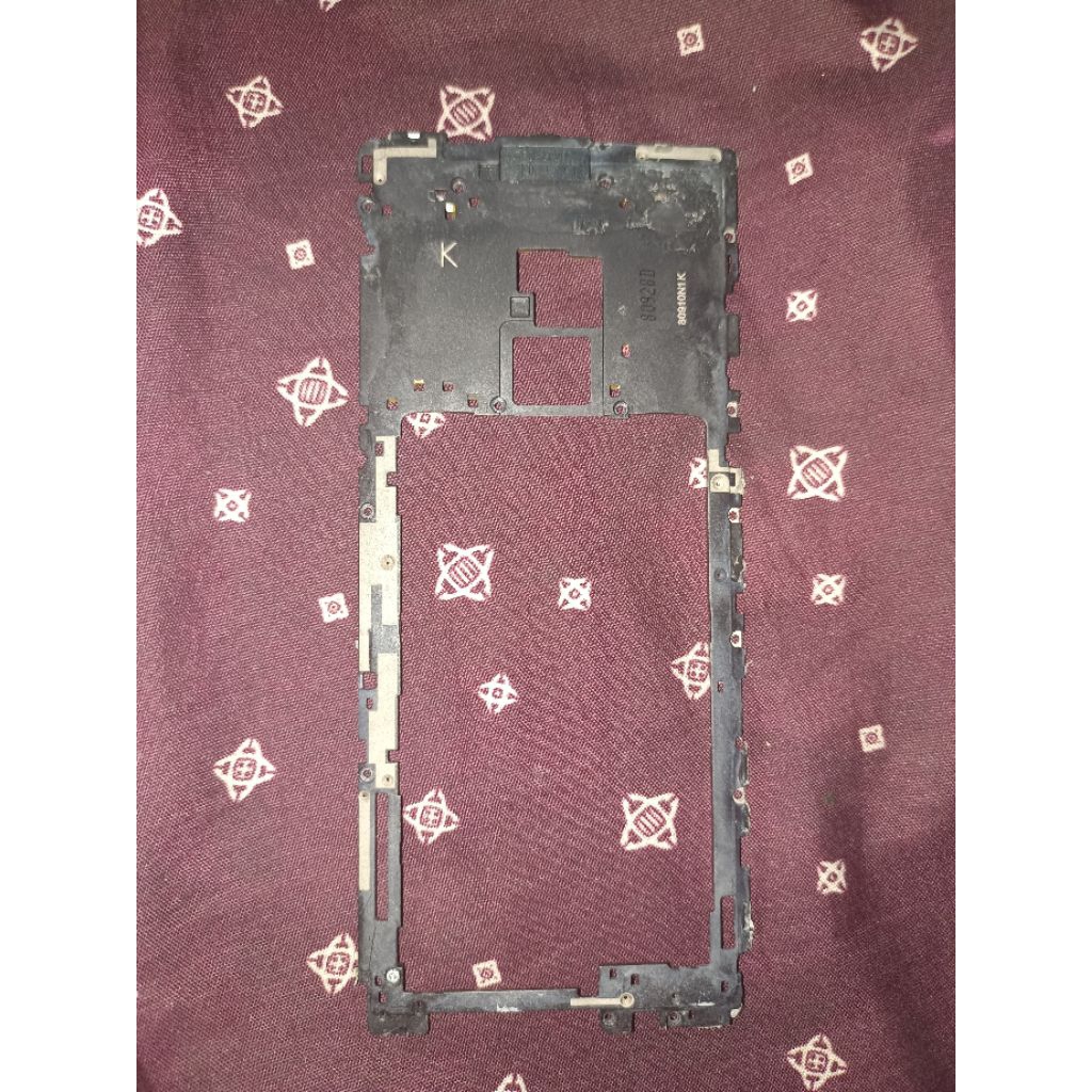 tutup mesin sony xperia xz3