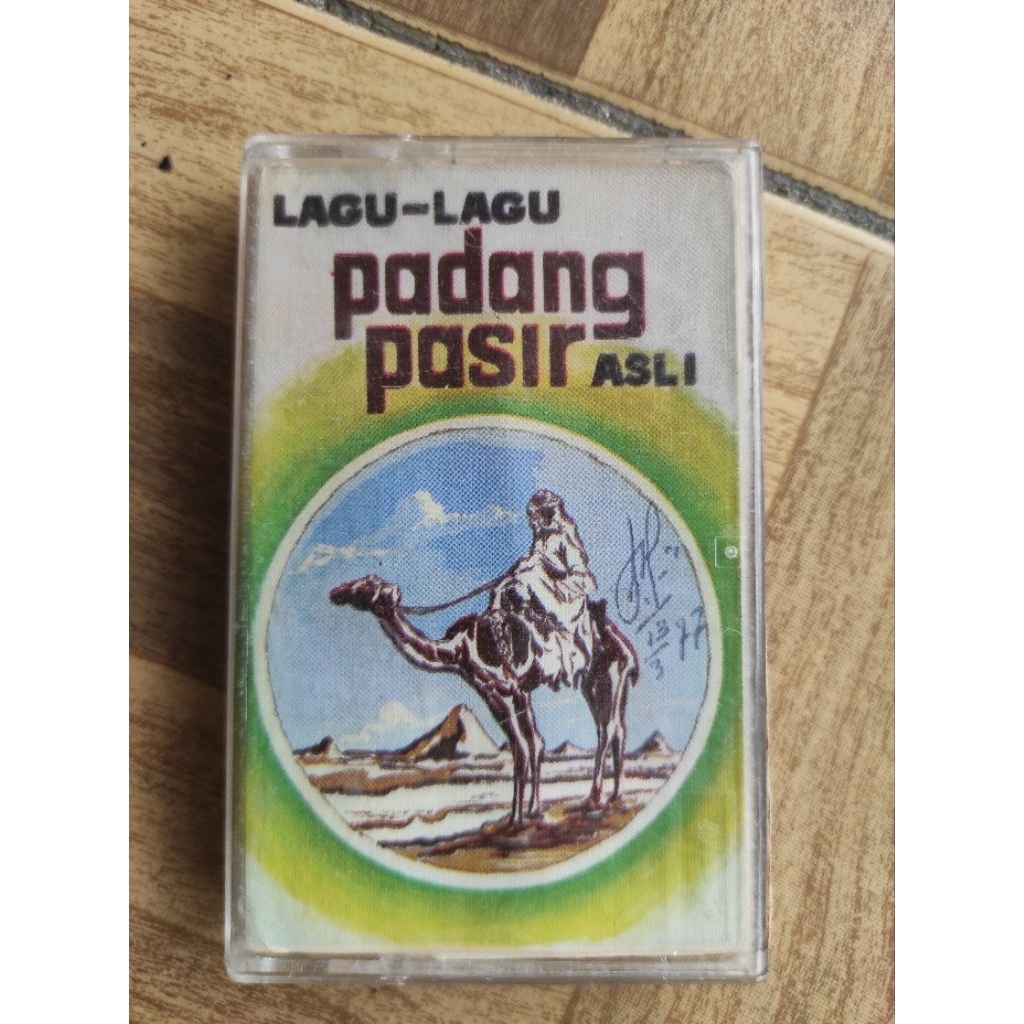 kaset pita lagu lagu padang pasir asli