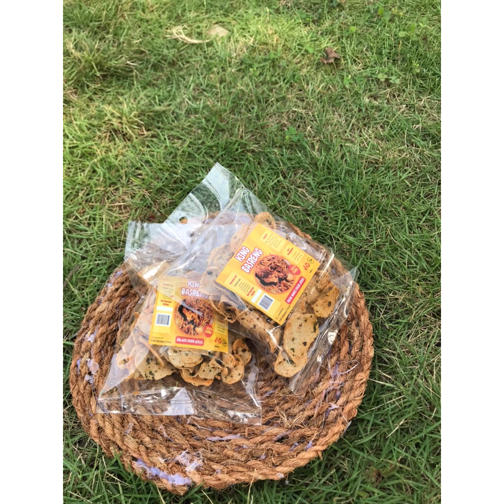 

Basreng Pedas Daun Jeruk Paket Renteng 40gram