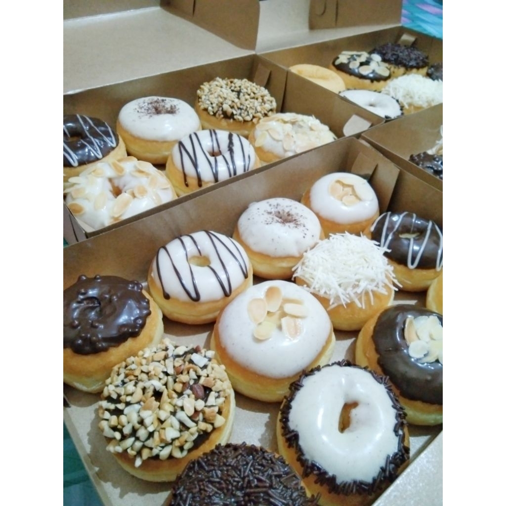 

DONAT TOPPING [6 dan 12 pcs] | DONAT | DONAT HIAS | DONAT PREMIUM | DONAT GULA | DONAT COKLAT | DONAT CLASSIC | KUE DONAT | KUE | DONAT MURAH | DONAT ENAK | COKLAT | TIRAMISU | VANILA | GLAZE | DONAT JADUL | DONAT GORENG | DONAT EMPUK