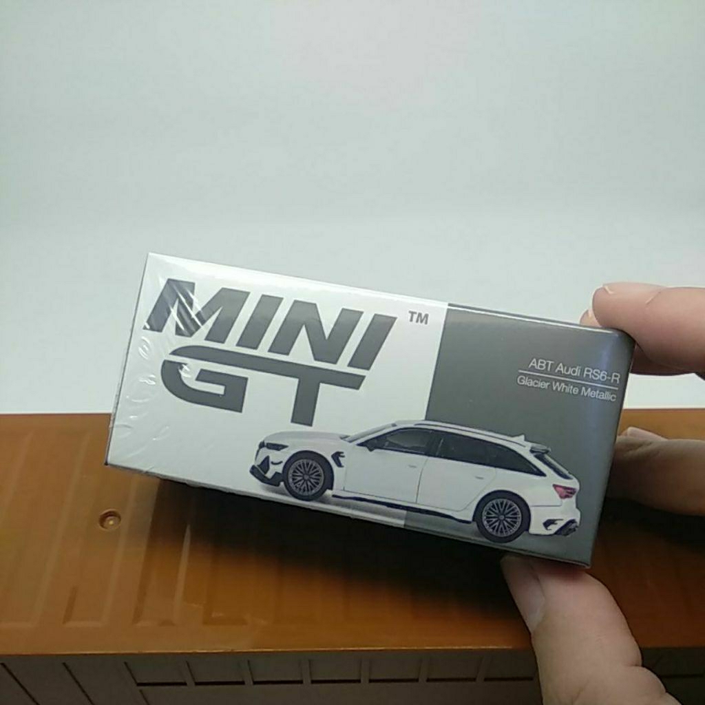 MINI GT 701 ABT AUDI RS6-R Glacier White Metallic Diecast