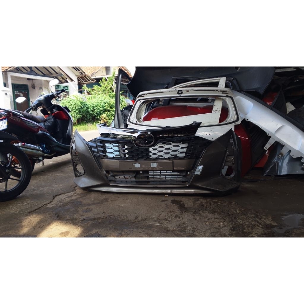 bemper depan Sigra/calya pull set 2019/2025komplit