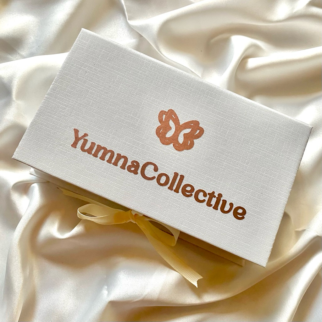 

EXCLUSIVE BOX BY YUMNA COLLECTIVE