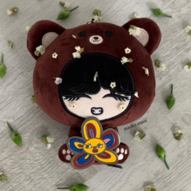 [READY] BTS V Winter Bear Plush Keychain