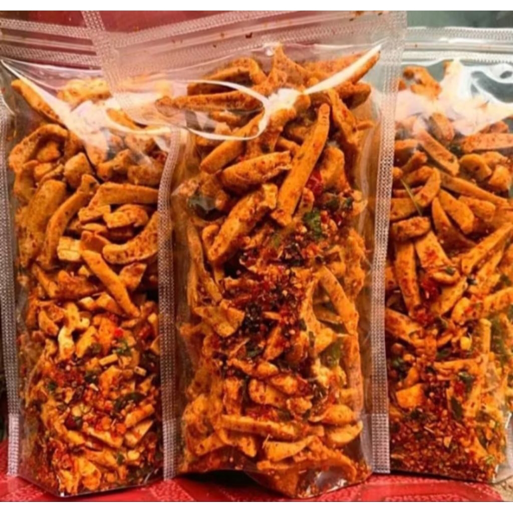 

Basreng stik pedas daun Jeruk Kemasan pouch 100gr