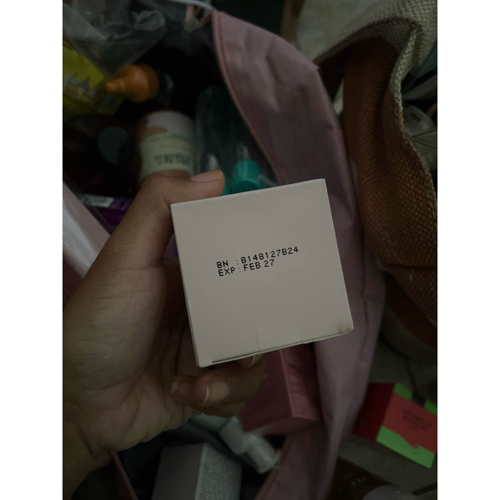 glxssy pink hydrating whipped moisturizer 30gr