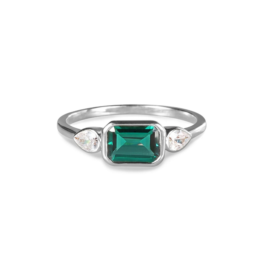 Ibu Baguette Green Quartz Ring - Sterling Silver