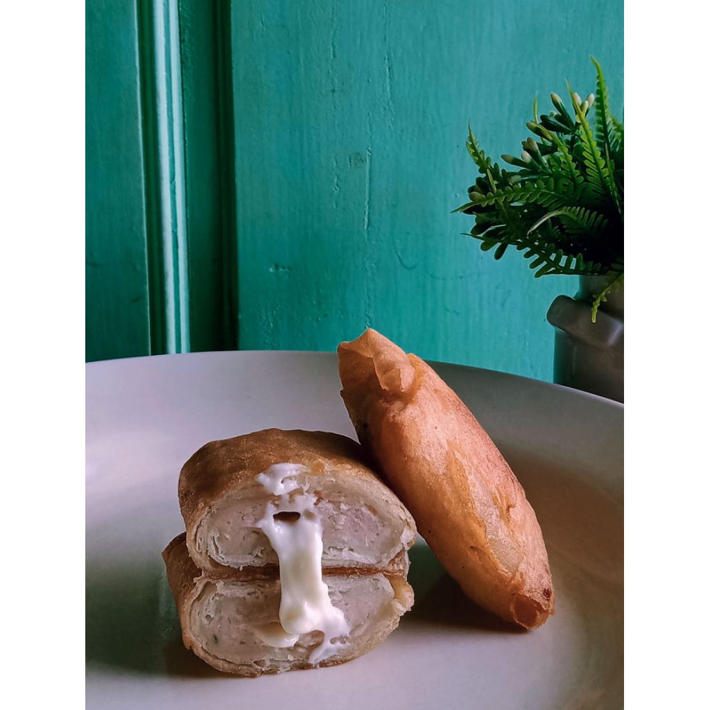 

DIMSUM GORENG KEJU LELEH