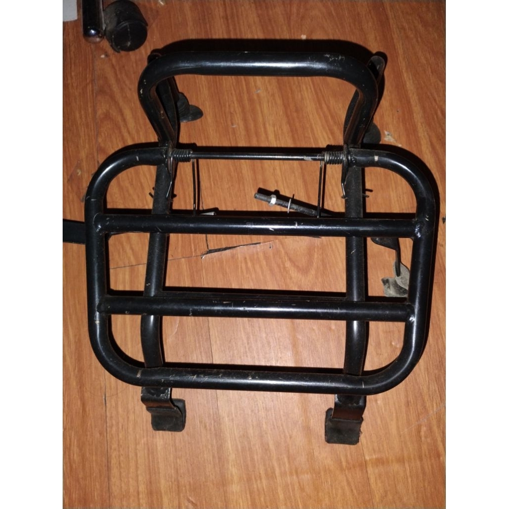 rak depan belakang vespa PX super excel