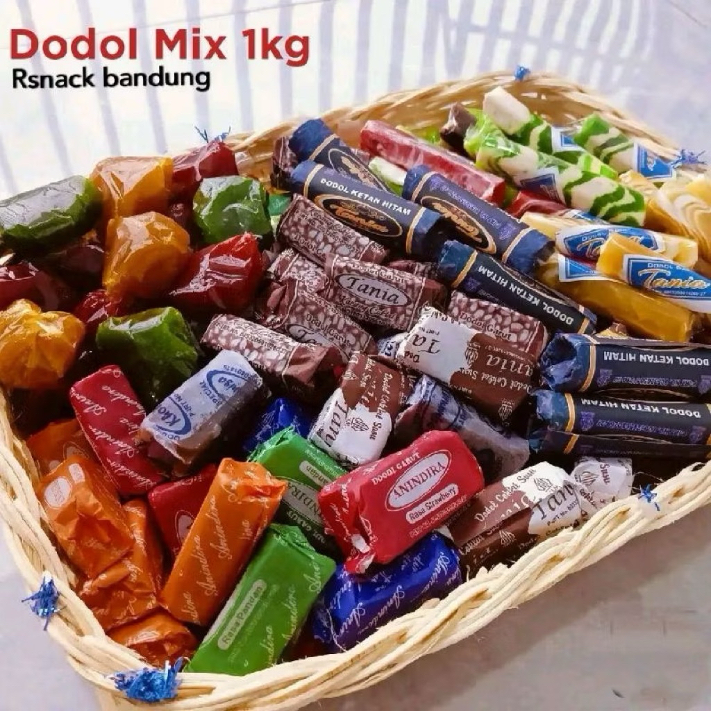 

Dodol Garut campur mix campur kemasan 500 gr dan 1kg enak banyak varian rasa unik
