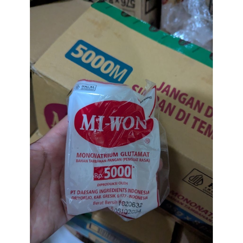 

MIWON penyedap penguat rasa 95gr kemasan 5.000 (dus)