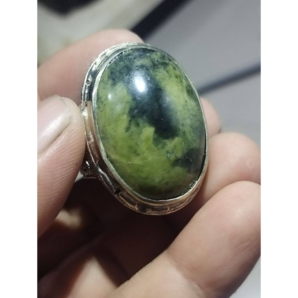 batu cincin badar besi hijau