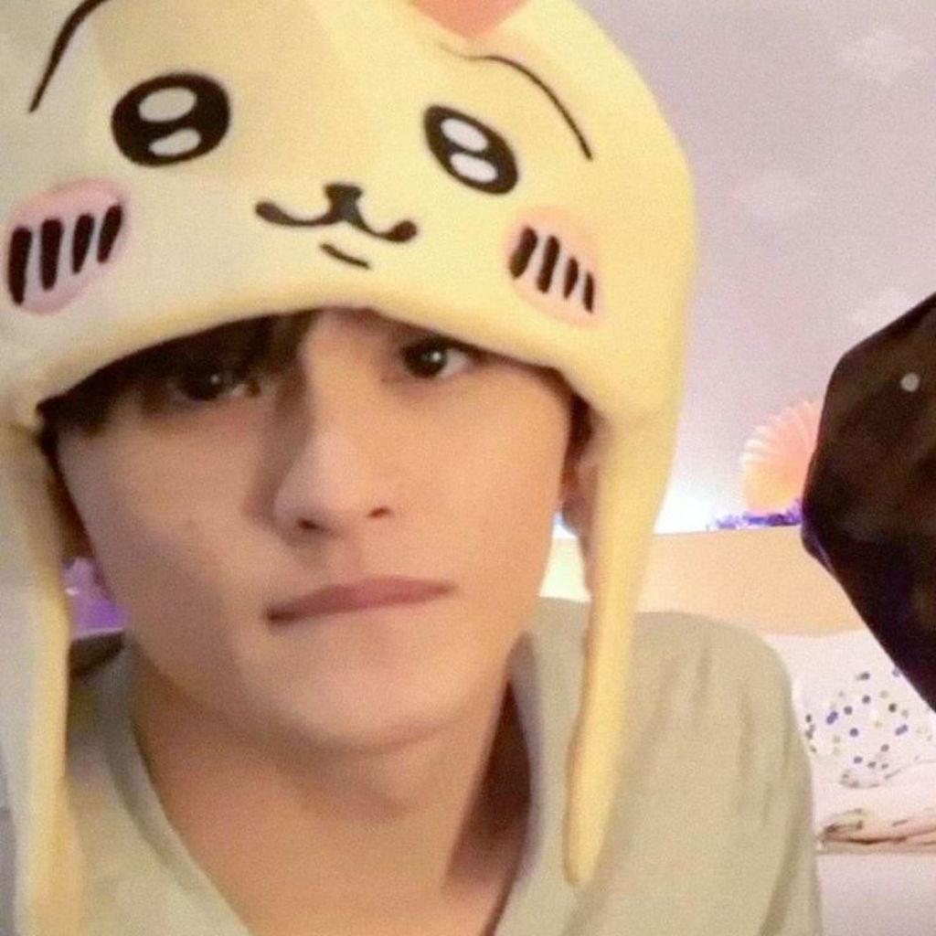 

kertas yg bikin miskin