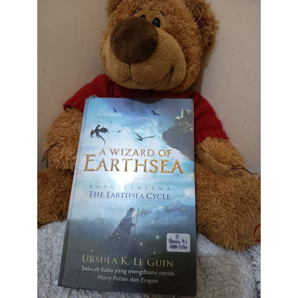 Preloved buku A Wizard of Earthsea Original