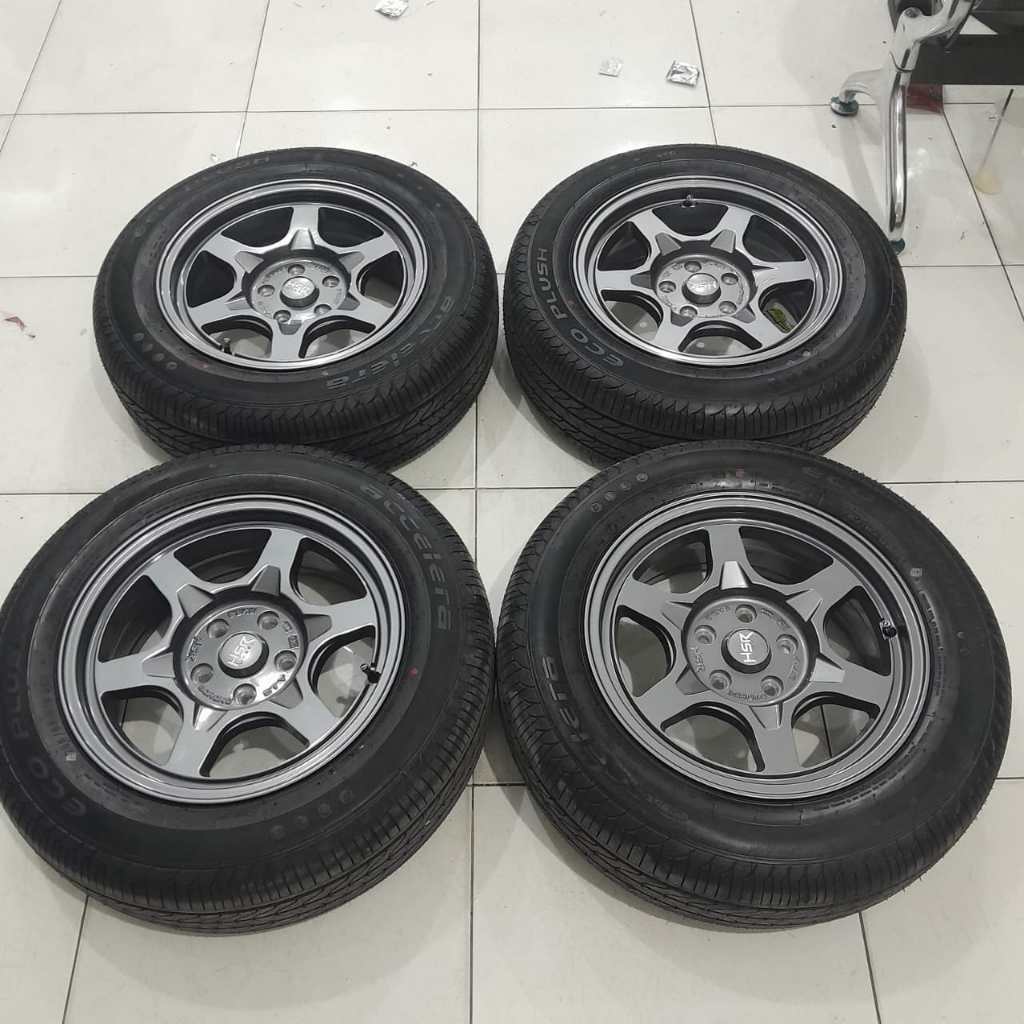 velg/pelek mobil second hsr ring16 baut5x114 +ban cocok buat mobil hrv,innova,brv,dll