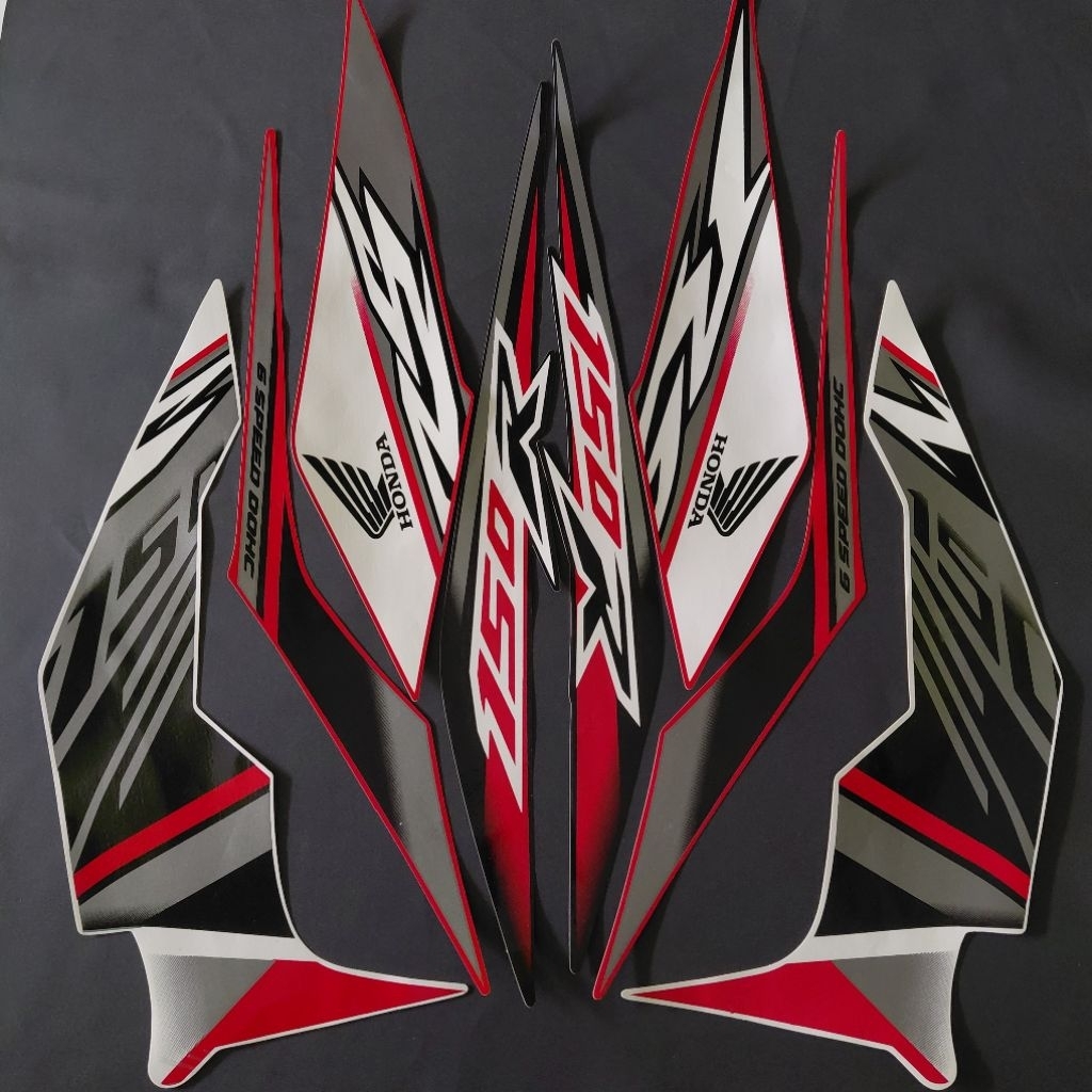 Striping honda SONIC RS 150r 2019 hitam merah putih lis body standar