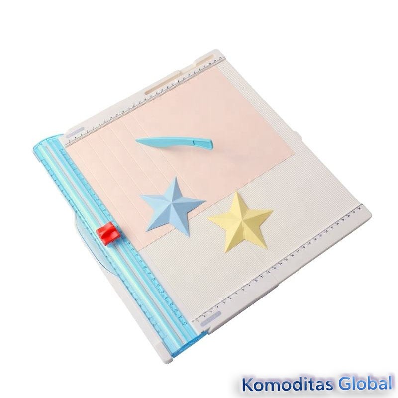 

Paper Trimmer & Scoring Board 2in1 Lipat – Pemotong & Pelipat Kertas A4 (861)