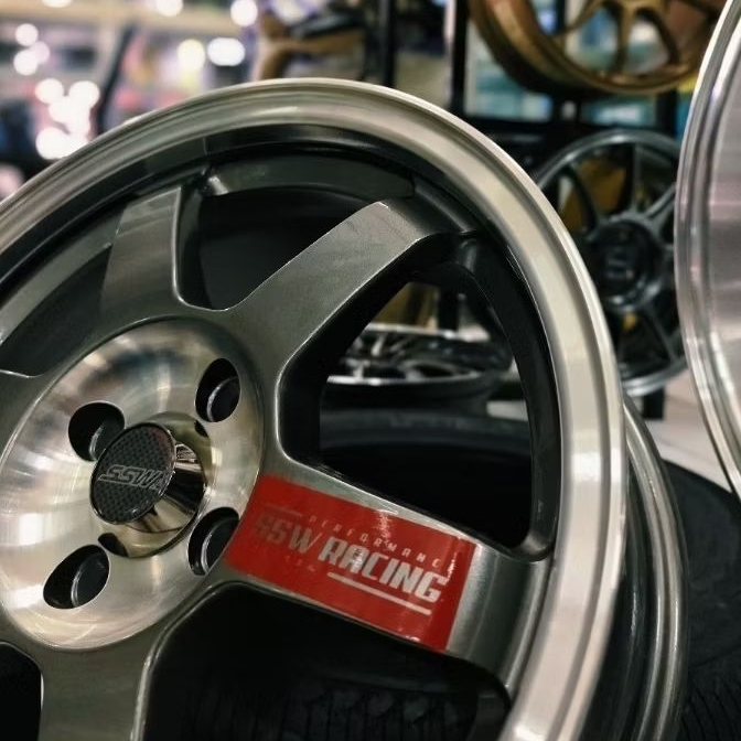 Velg Mobil Ring 16 SSW Lip Polish Gunmetal 1 Set (4pcs)