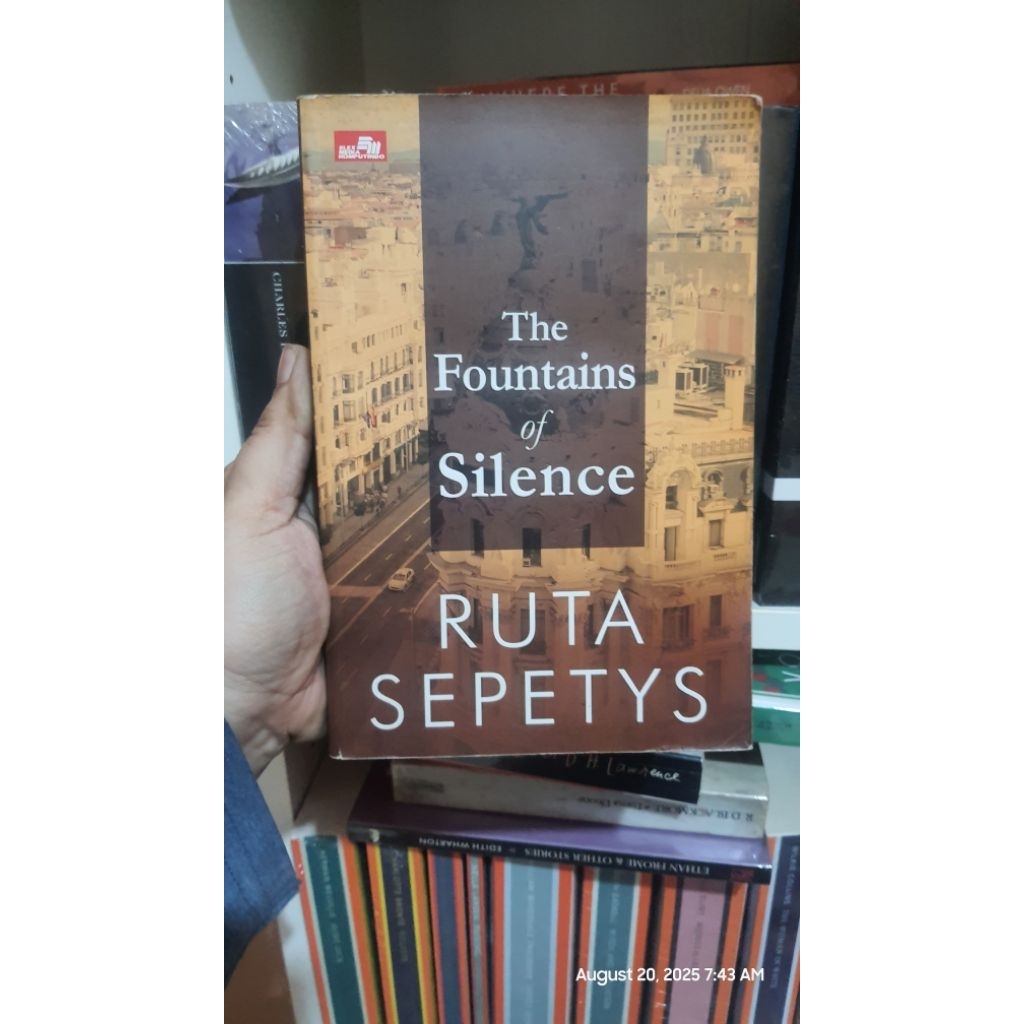 Novel The Fountain of Silence - Ruta Sepetys