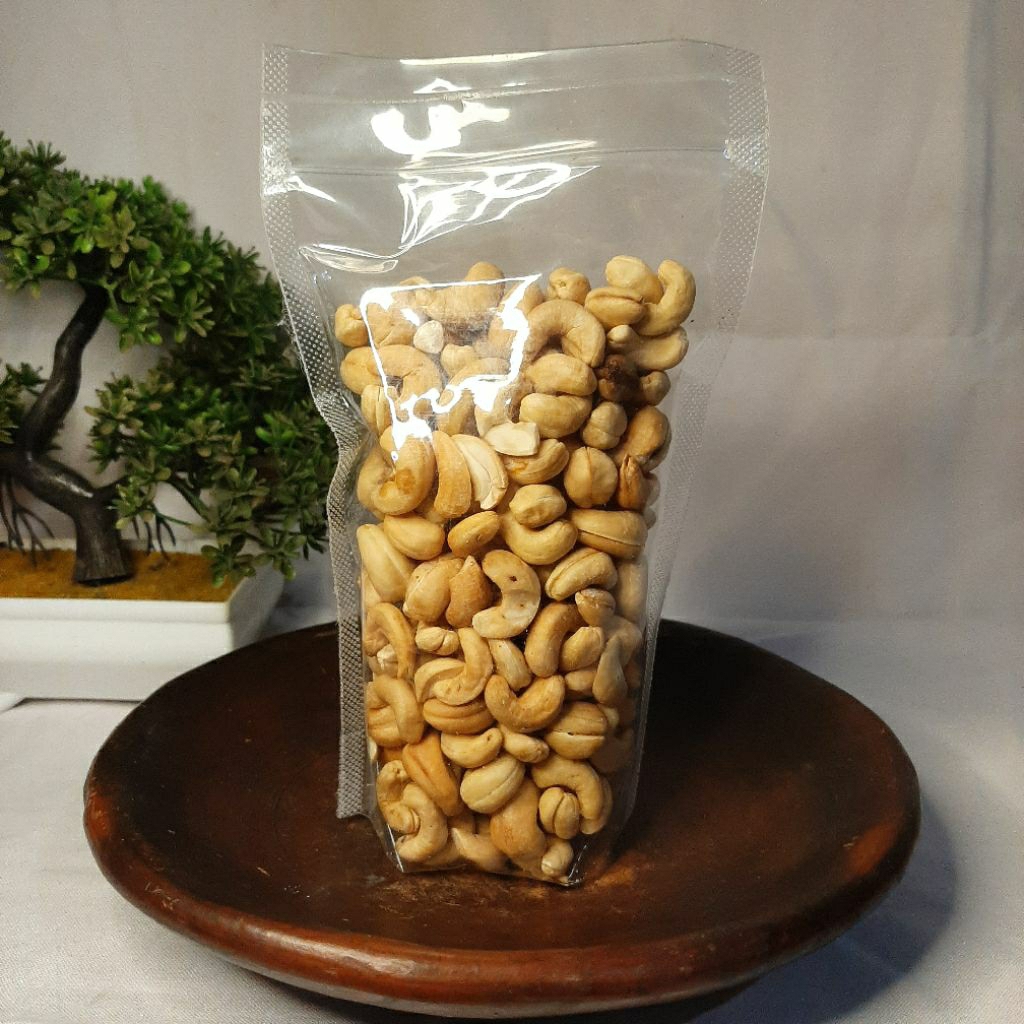 

KACANG METE OVEN ASLI WONOGIRI