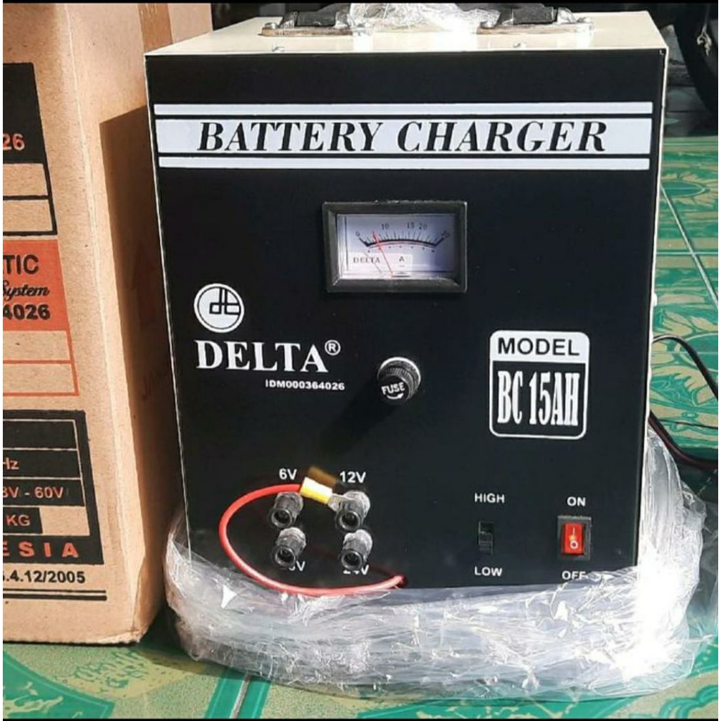 CHARGER BATTERY DELTA 15A / CES AKI DELTA 15AMP /CHARGER ACCU DELTA 15AMP